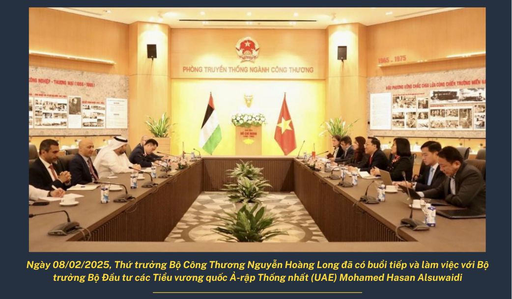 Một số hoạt động của Thứ trưởng Nguyễn Hoàng Long tại Phòng Truyền thống Ngành Công Thương