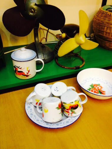 Đĩa, bát, ca sắt tráng men